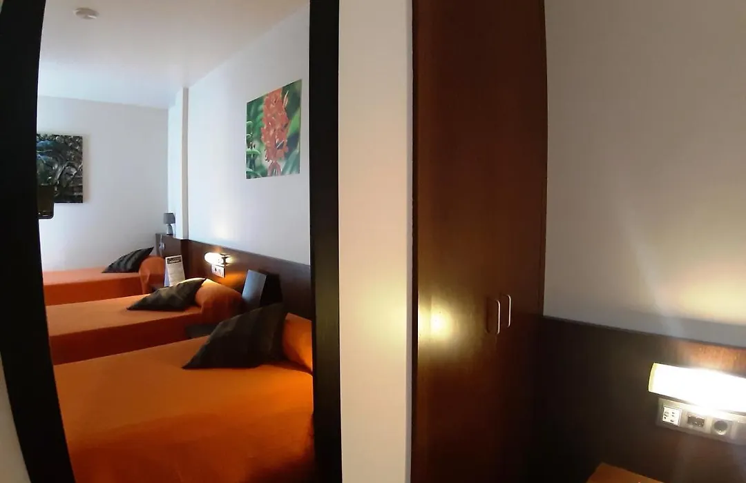Hostal Nirvana-1